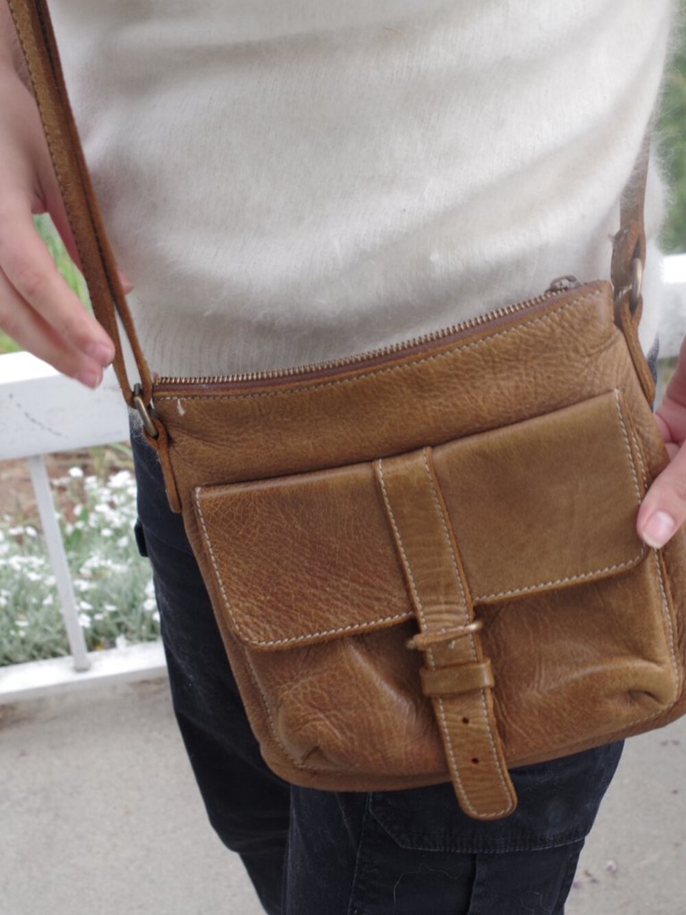 Vintage Leather Roots Purse Made Cananda